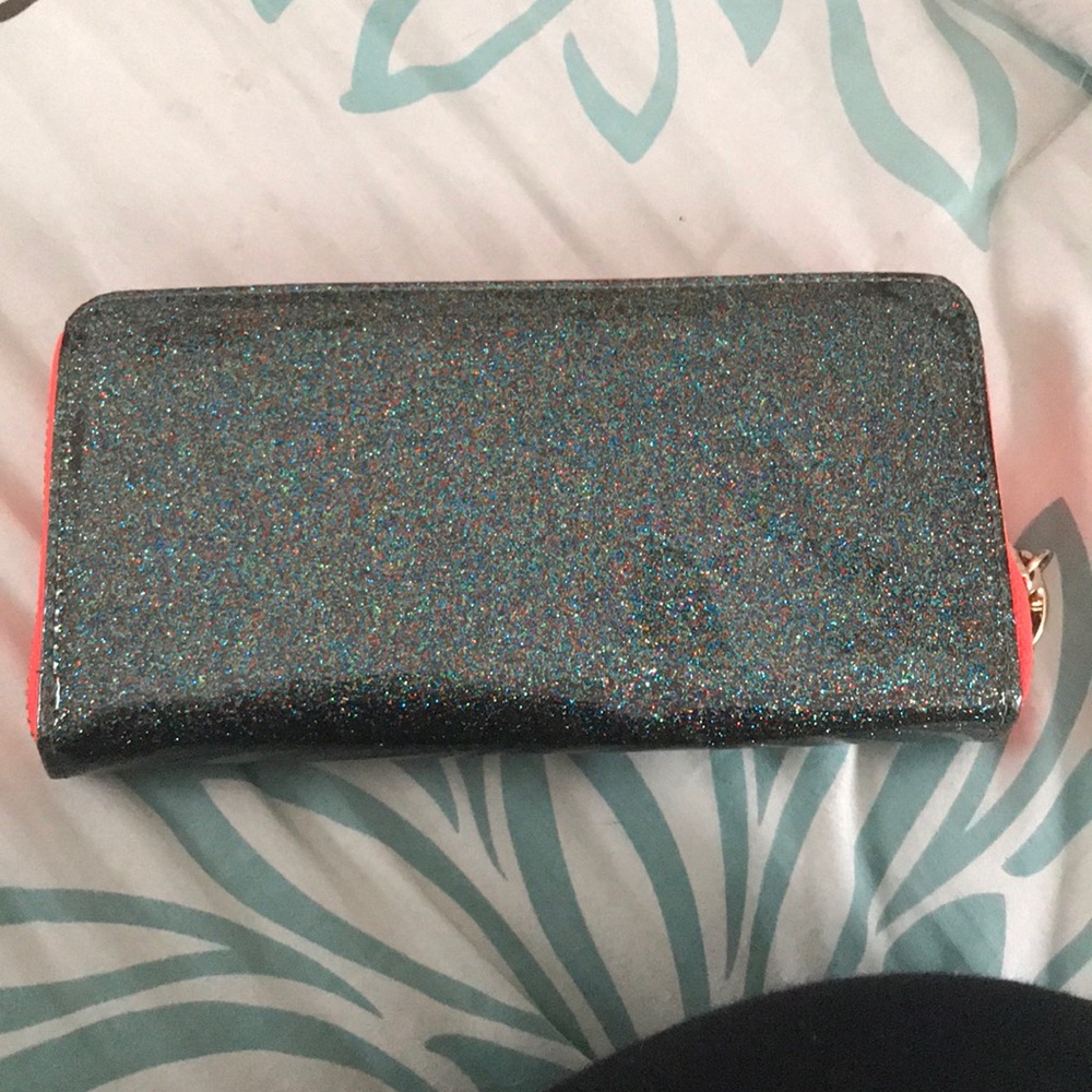 Deux Lux Wallet